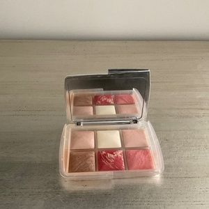 Hourglass ambient lighting edit ghost